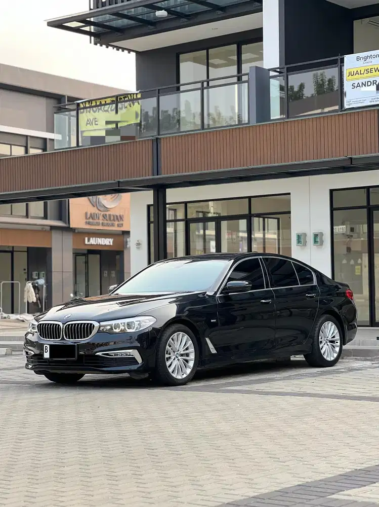 BMW 530i 2019 Bensin