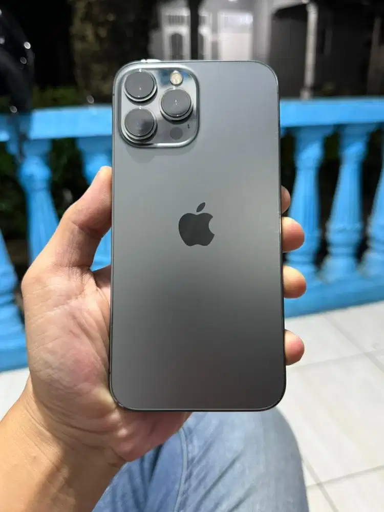 iPhone 13 Promax 256gb graphite