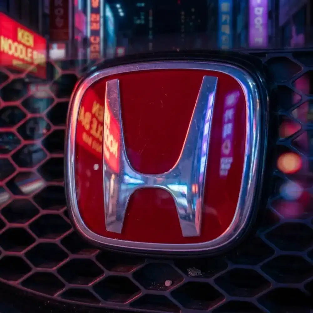 Red Emblem Honda Civic FD Type R Depan - Original Japan - Like New