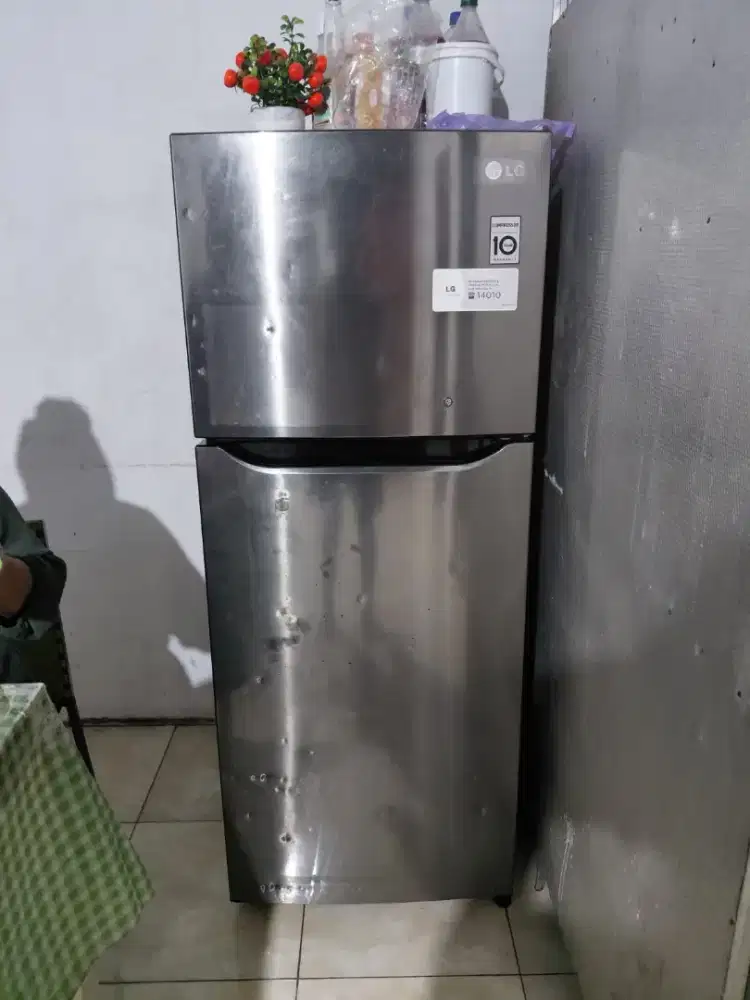 Kulkas 2 pintu LG