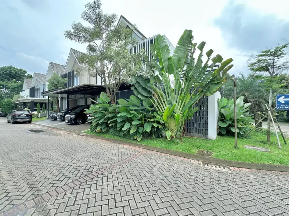 Rumah 2 lt, siap huni, swimming Pool SHM Posisi Hook, di Dicovery Bintaro sek 9 CL 632
