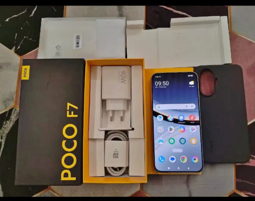 Jual cepat Poco f7 12/512 second