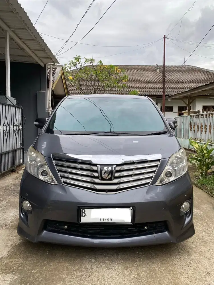 Toyota Alphard s 2010
