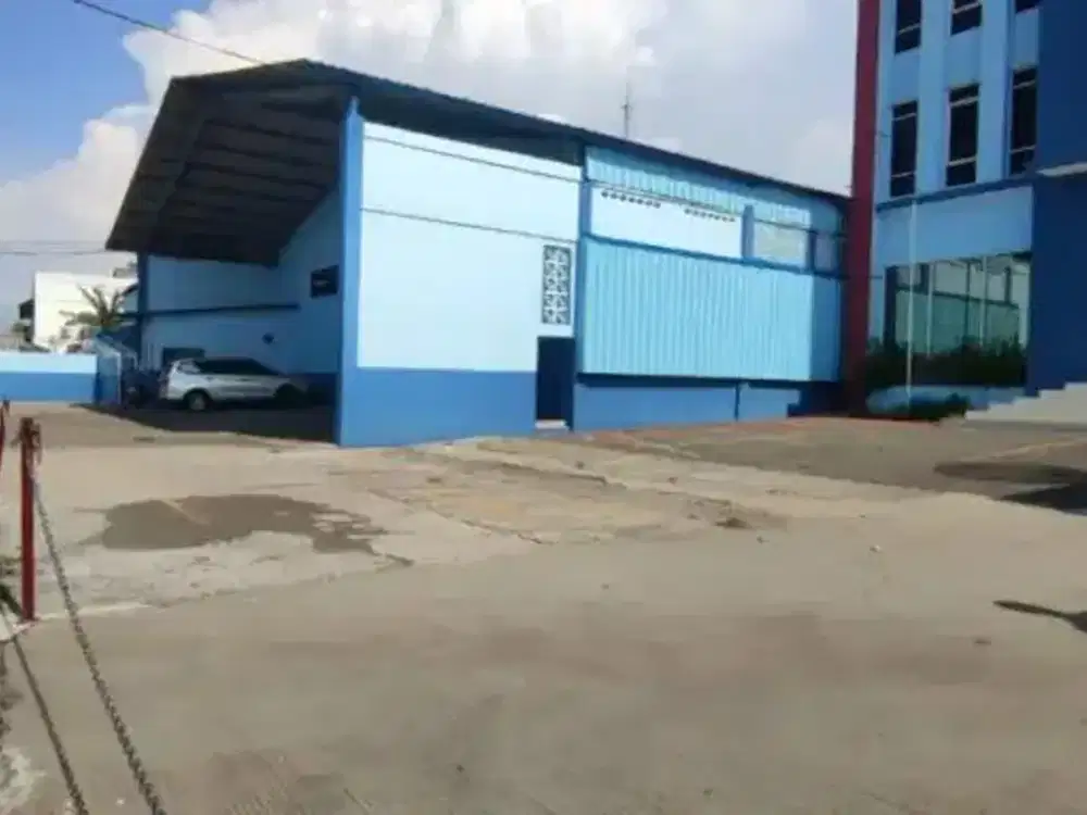 DISEWAKAN GUDANG DAN OFFICE DI DAAN MOGOT KM.10