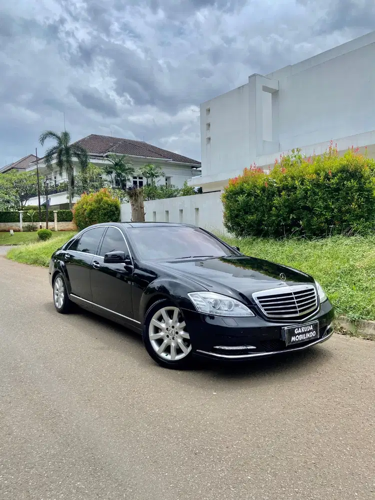FOR SALE! MERCEDES-BENZ S350L CBU BUILT UP TAHUN 2007