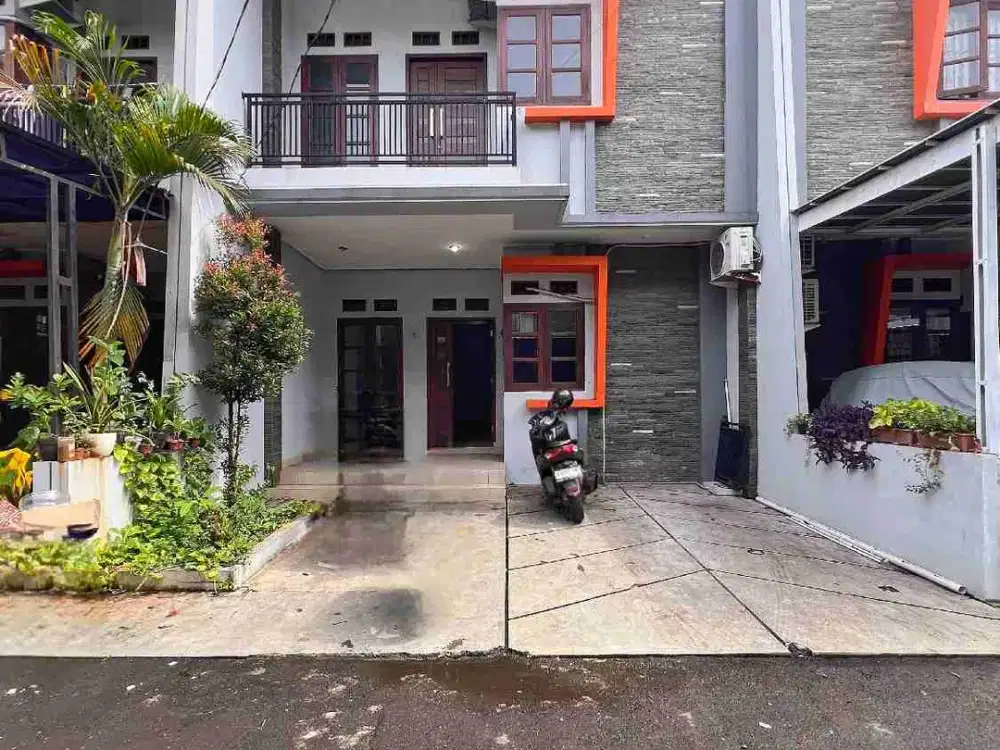 Rumah Siap Huni Full Kayu Jati Dalam Cluster DiCondet Jakarta Timur