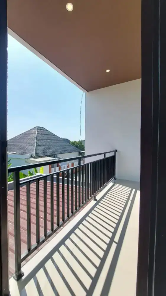 Dijual Rumah 2 lantai New di Tlogomulyo Pedurungan