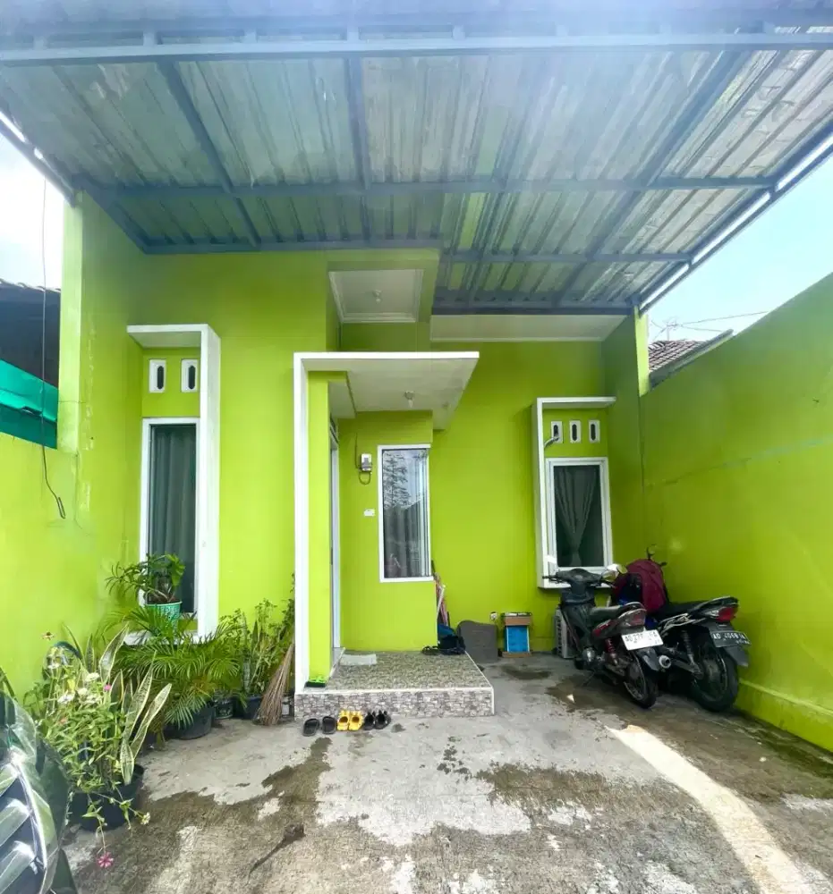 Jual rumah lokasi selatan waduk cengklik luas 64m harga 250jt nego
