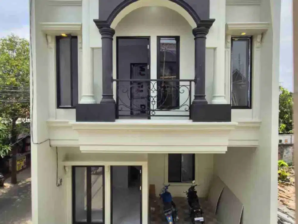 Dijual Rumah 2 Lantai 800 an Juta Di Ciganjur Jagakarsa