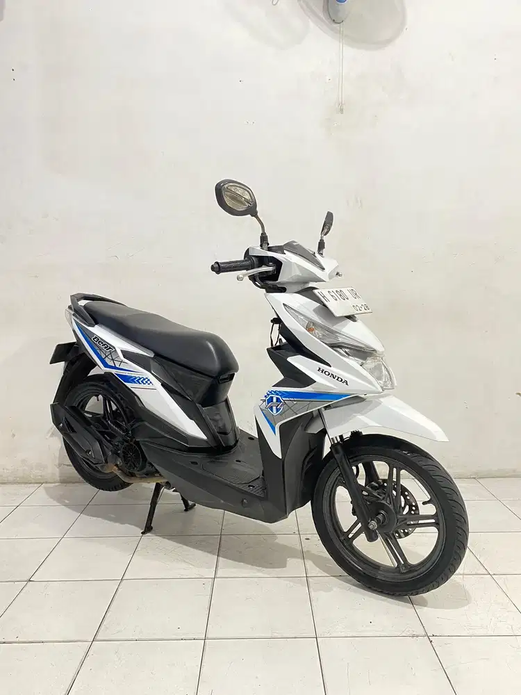 Beat cbs 2017 putih istimewa