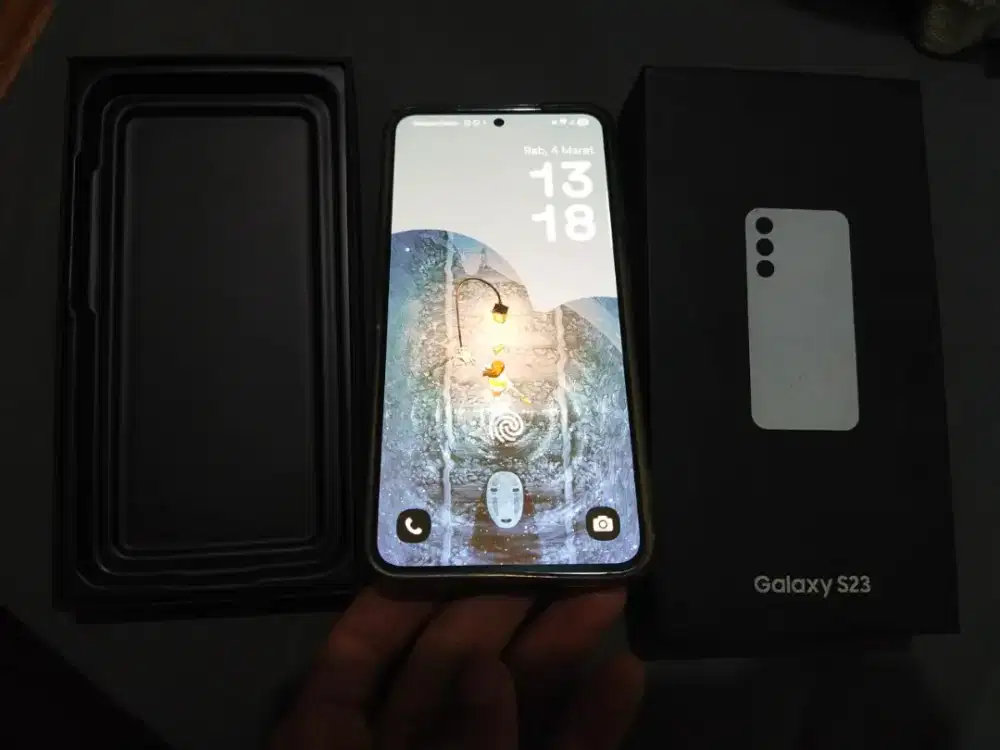 Samsung S23 8/256GB
Fullset dus + charger ori