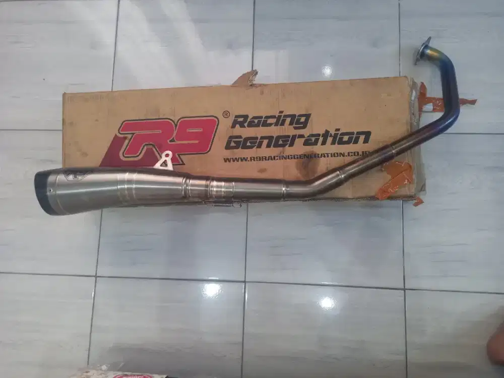 Kenalpot R9 H2 Titanium Series