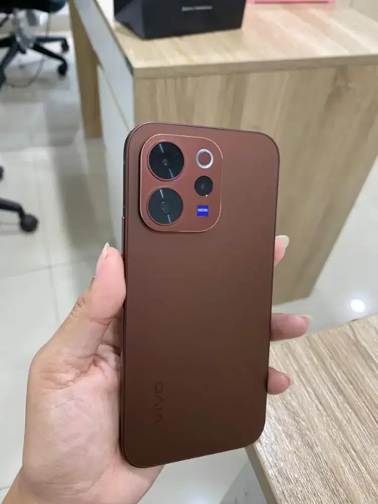 VIVO V60 RAM 12/256 GB GARANSI RESMI