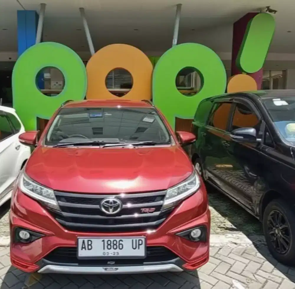 TERMURAH / RENTAL SEWA MOBIL+ SUPIR / ANTAR JEMPUT BANDARA YIA / HIACE