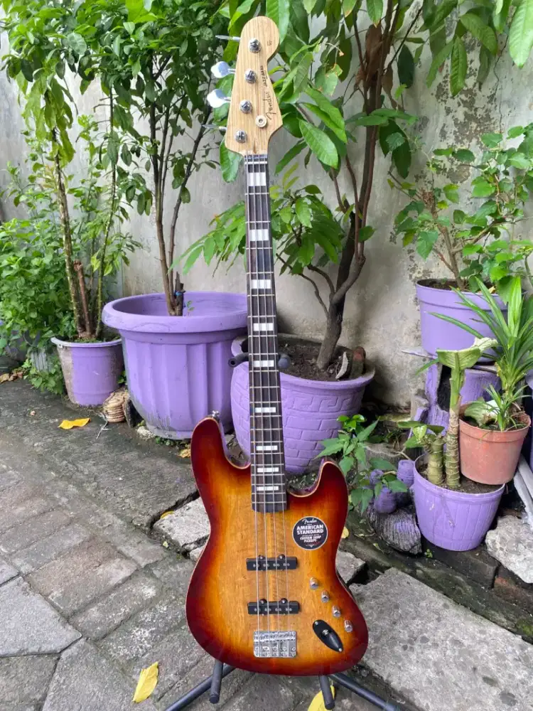 Bass fender aerodyne 4string aktif