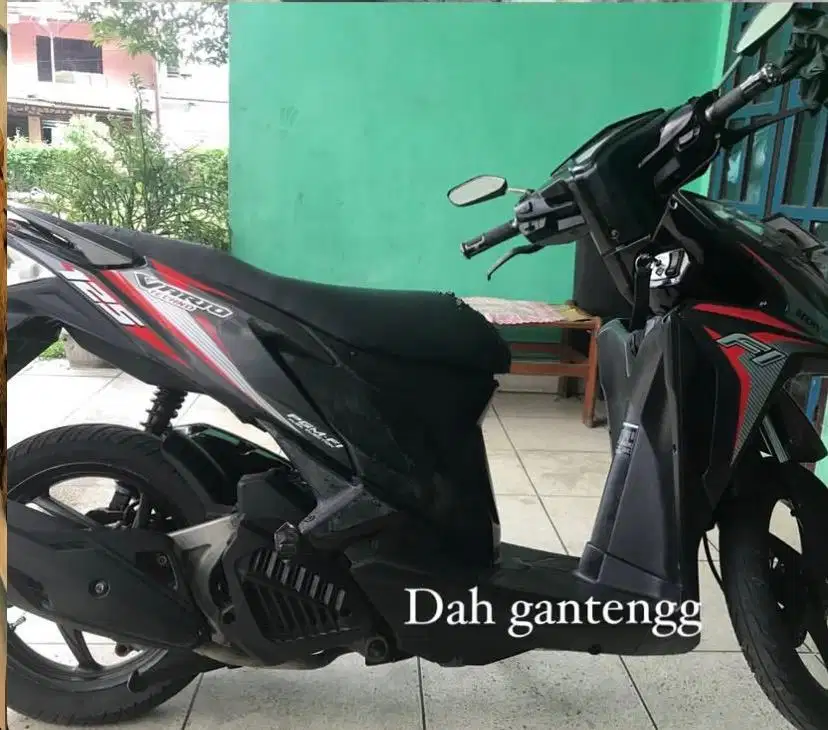 JUAL VARIO 125 th 2014