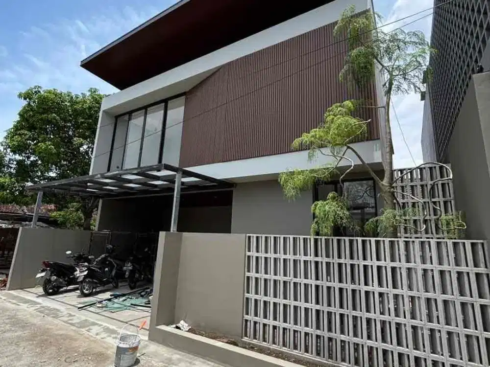 Dijual Rumah Berkonsep Villah Dengan Private Pool Full Furnished Maguwoharjo Sleman