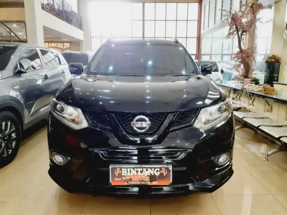 NISSAN XTRAIL 2.0 AT 2016 BLACK / MODEL THN 2017 (BINTANG MOTOR)