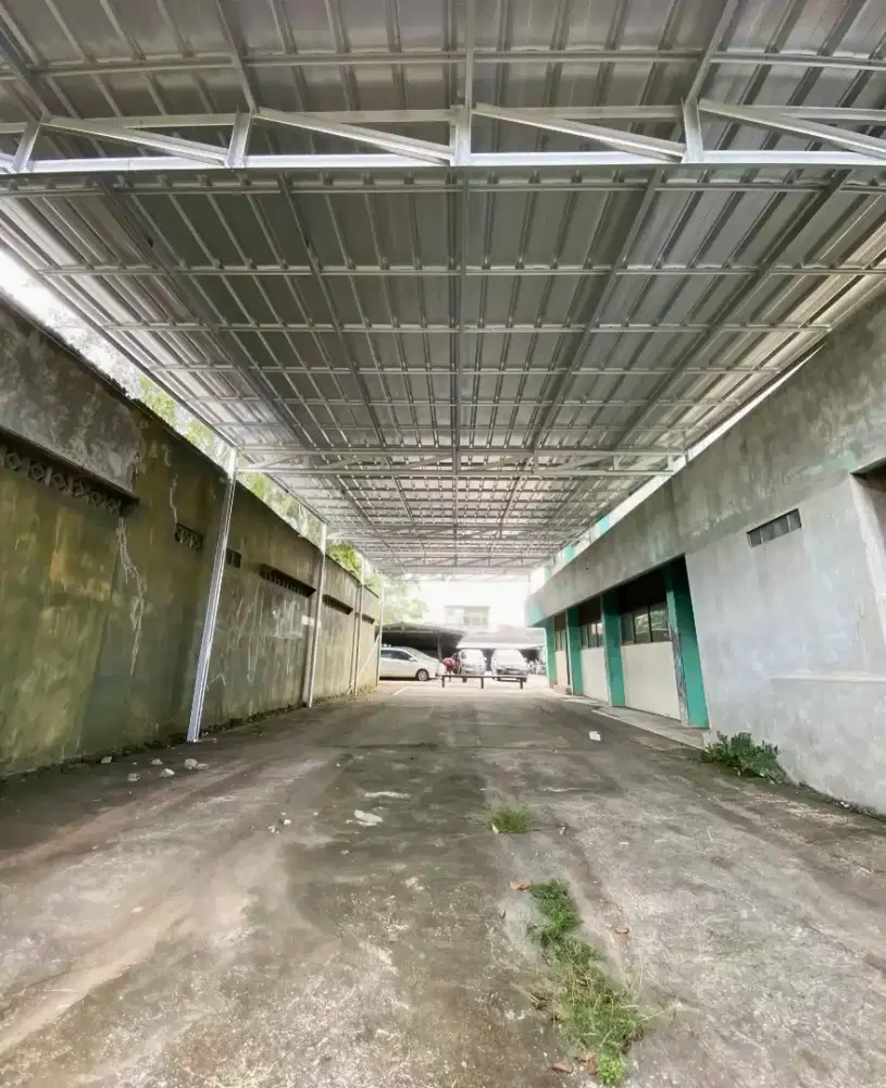 Pasang baja ringan atap spandek