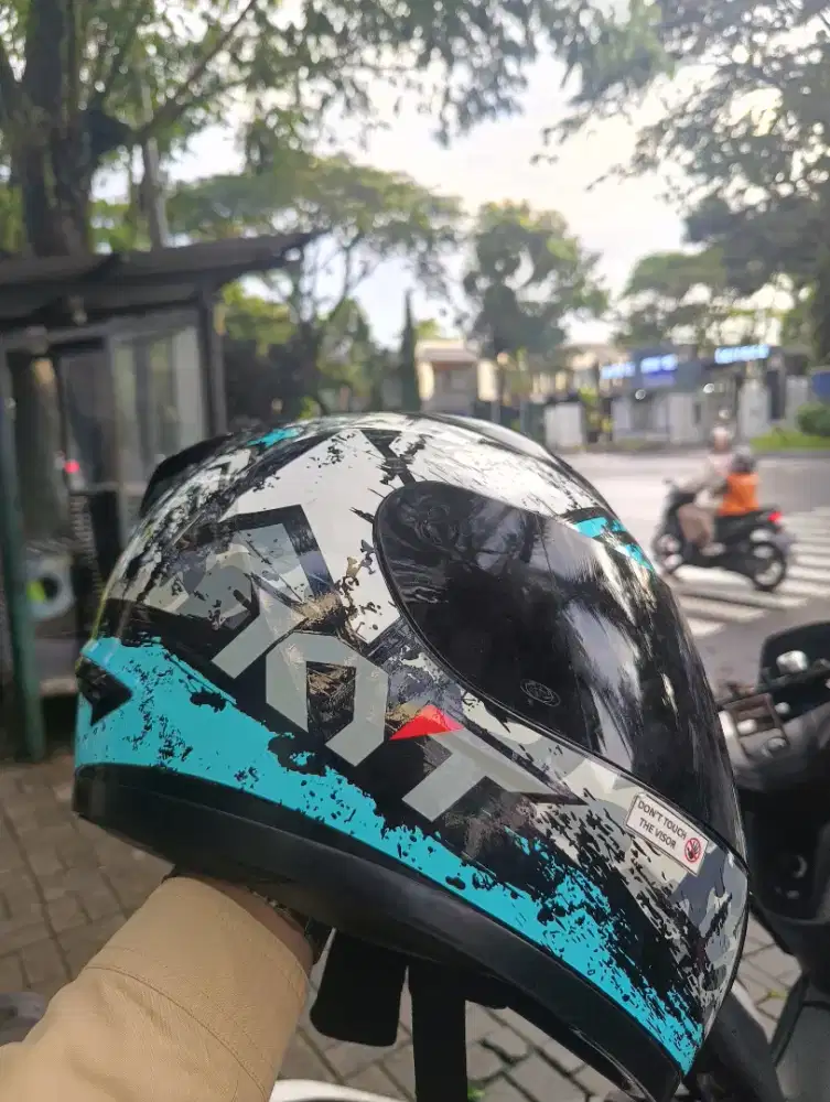 KYT r10 fullface Aqua blue XL like new