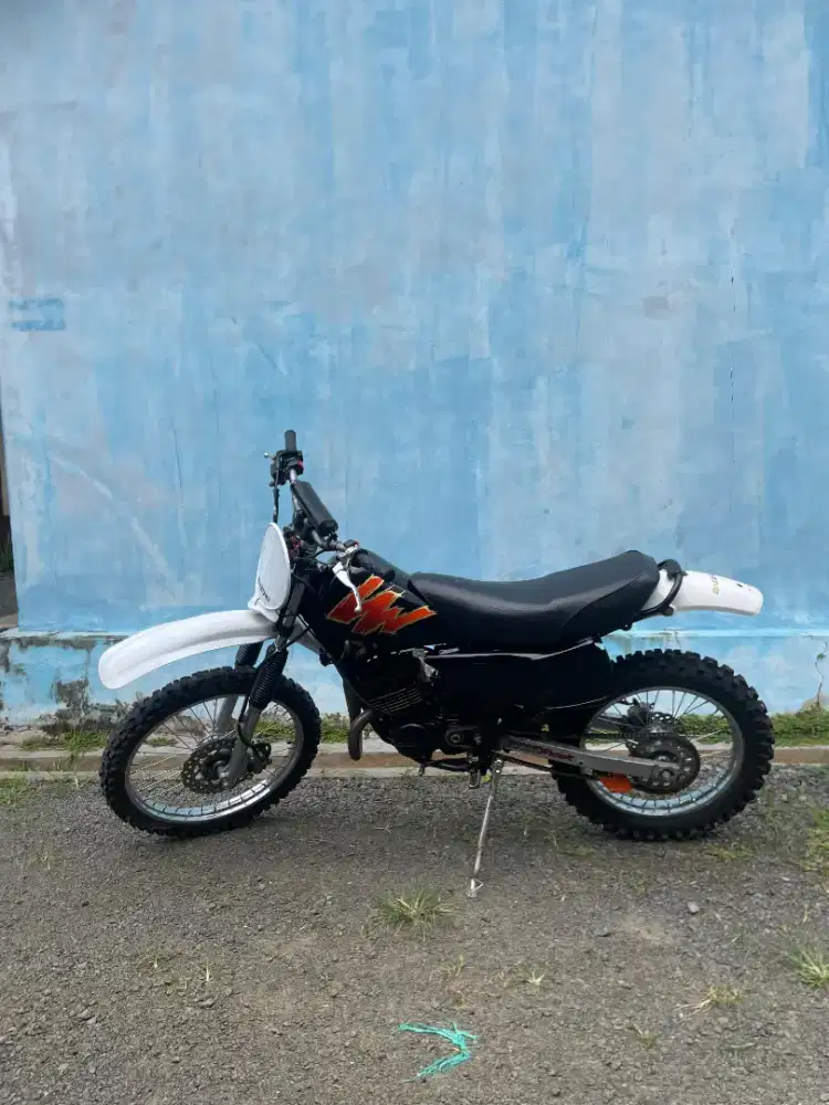 Suzuki Ts125 tahun 2025