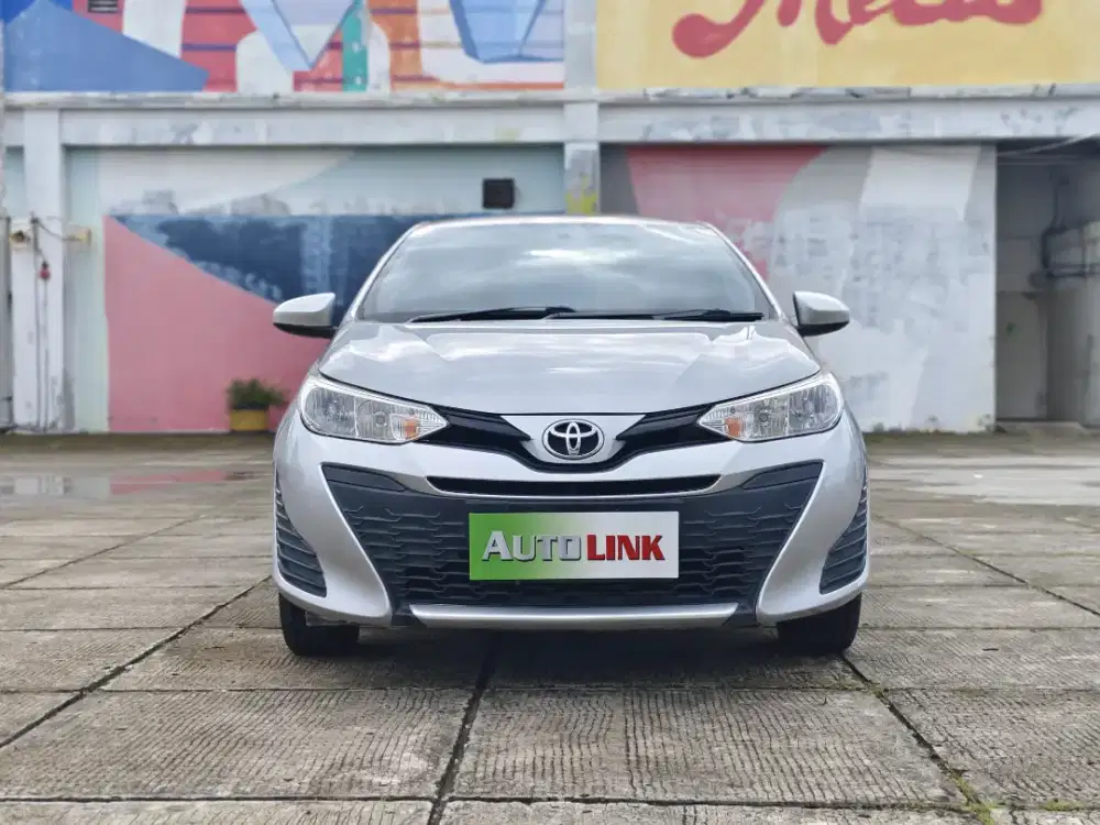 Yaris E 2015 Matic Silver 2019 Terawat at Bagus 2017 Record TOYOTA