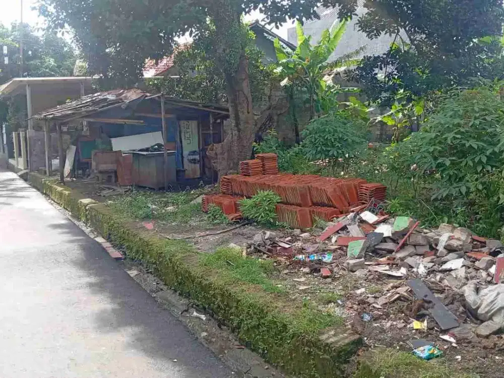 Tanah 350 m2 Akses mobil di Pancoran Mas Depok