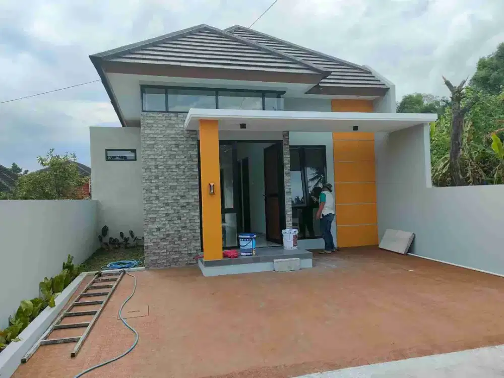 rumah siap huni diutara uii dekat kopi klotok pakem jl Kaliurang km 16