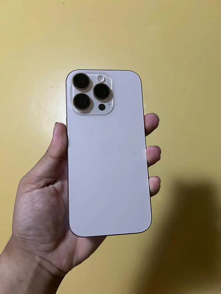 IPHONE 16 PRO 256 GB EX IBOX BH 100 garansi on bu jual cepet