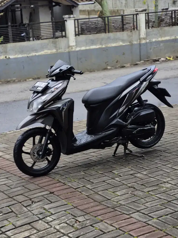 HONDA VARIO 125 KZR TYPE CBS ISS JUAL CEPAT