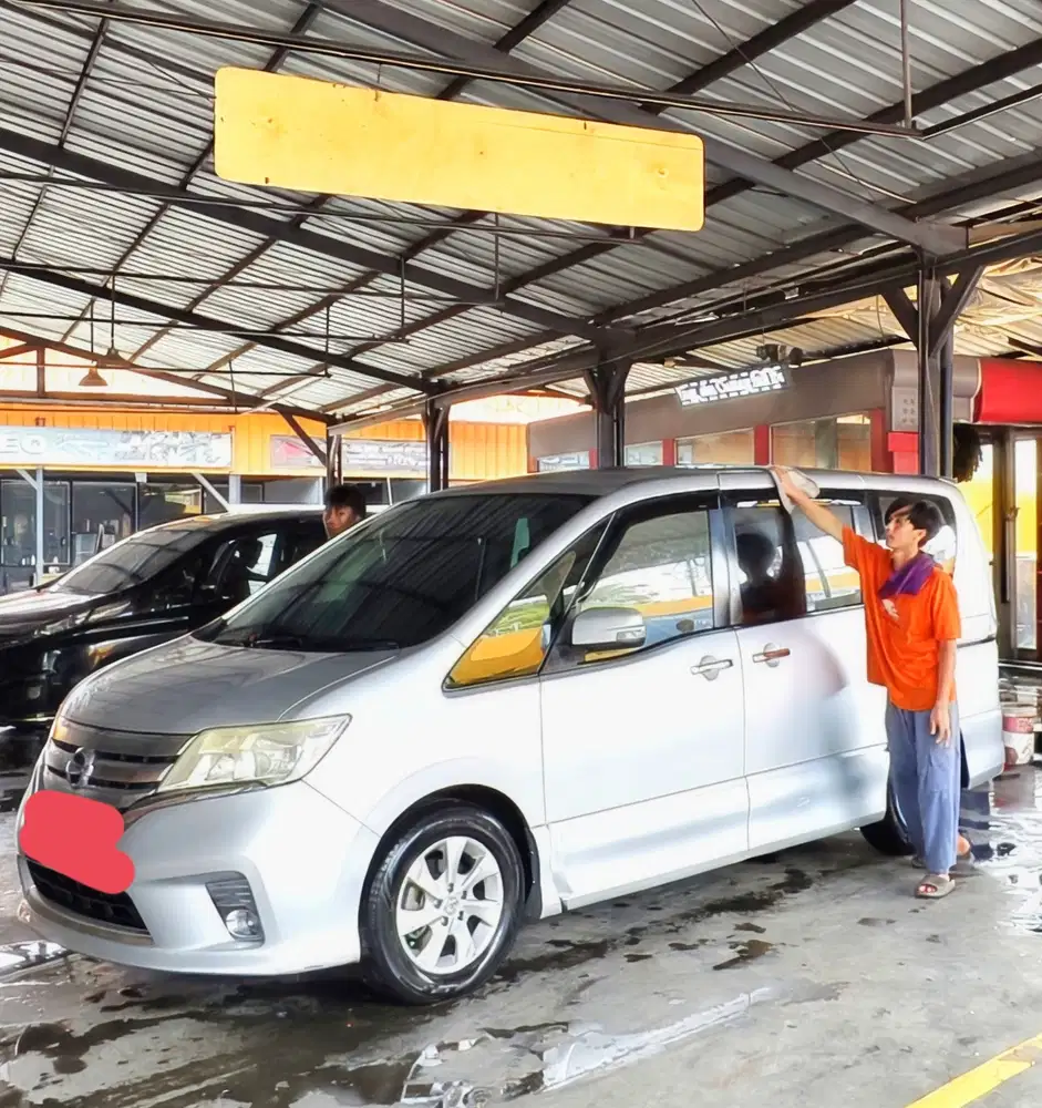 Nissan Serena HWS C26 Tahun 2013