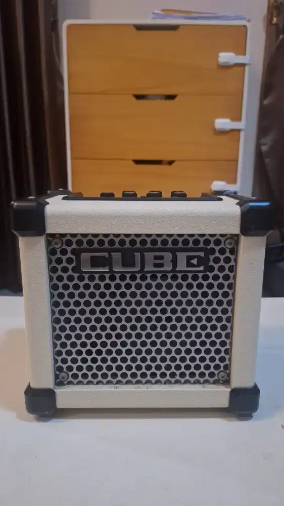 Ampli Guitar Roland Micro Cube GX White