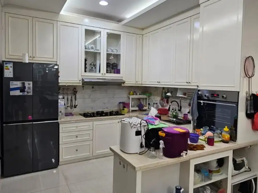 Rumah Dgn Harga Menarik Full Furnish Dekat Akses Tol dan Kawasan Kuliner di Serenade Lake Gading Serpong