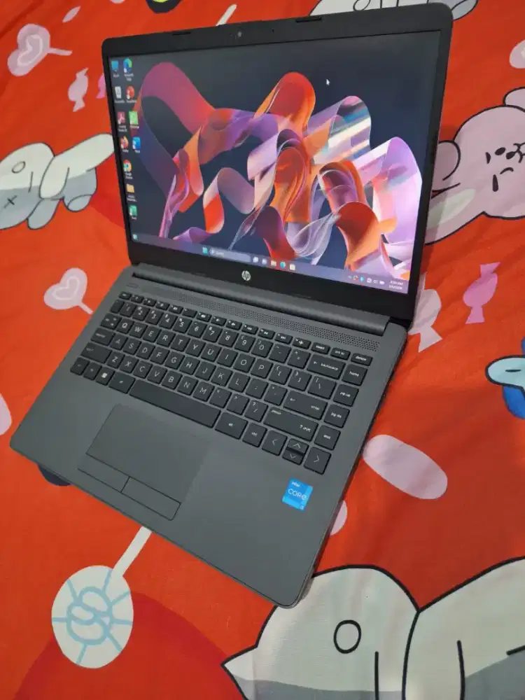 Bismillah dijual laptop hp core i3 gen 11