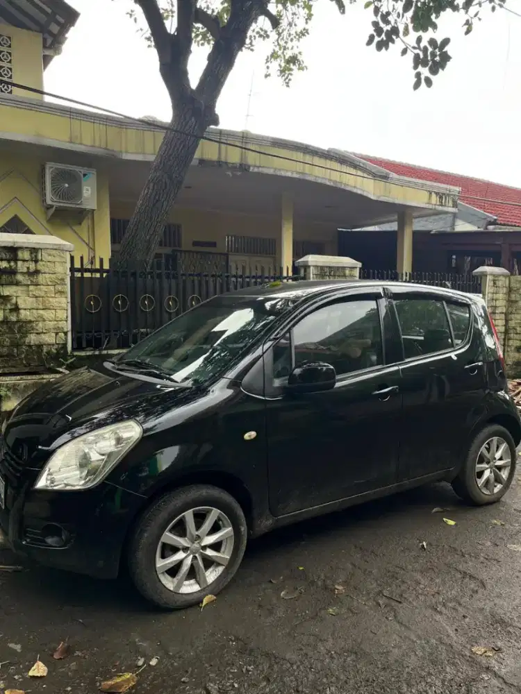 Mobil Suzuki Splash 2011 Individu