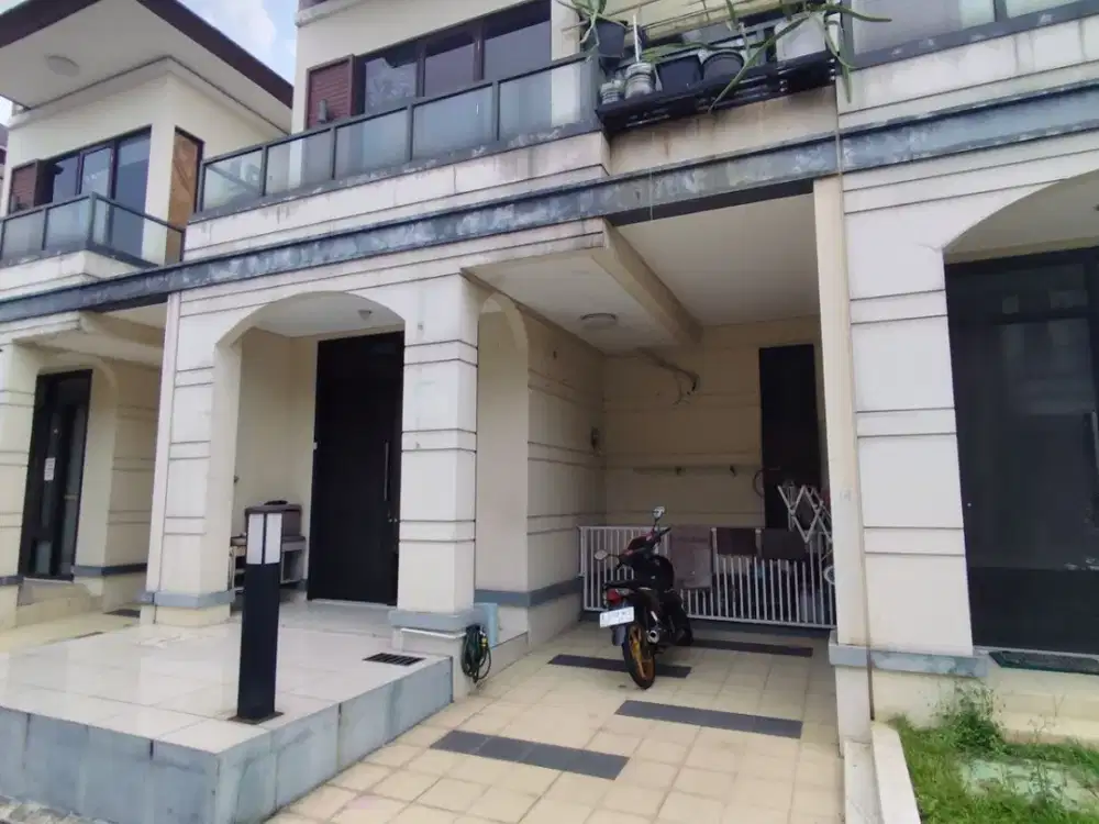 Rumah Full Furnish uk 6x11 di Lavon Cluster Allura Tangerang Y00231