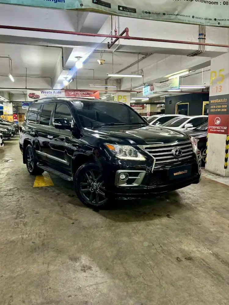 Low KM Lexus LX570 Fsport V8 4x4 ATPM 2014 Like New 2015 LX 570