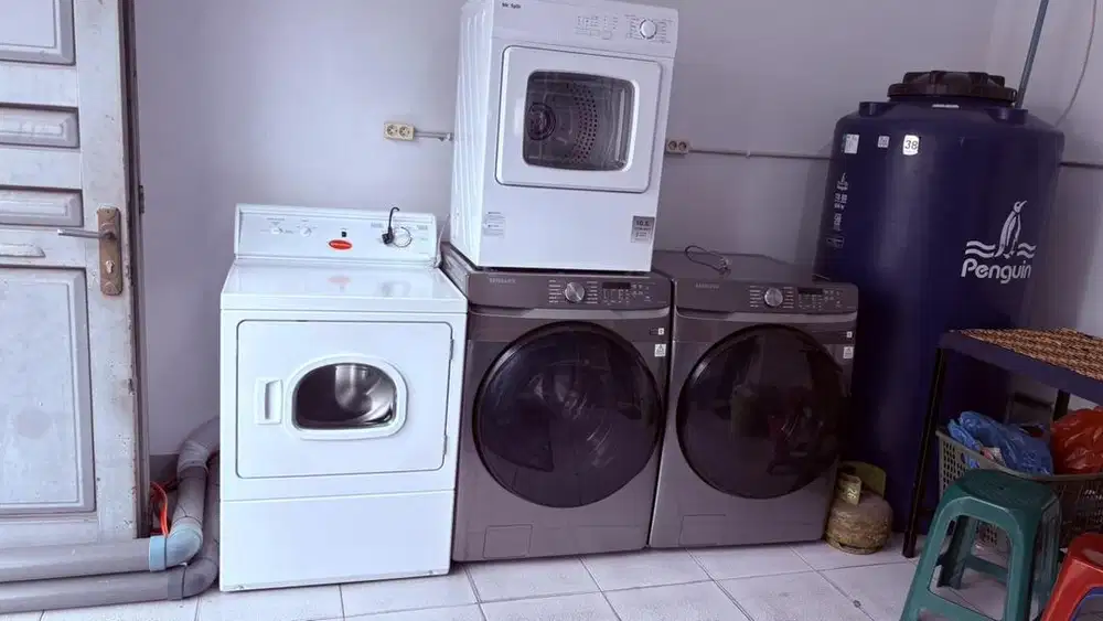 Di jual mesin cuci &mesin pengering