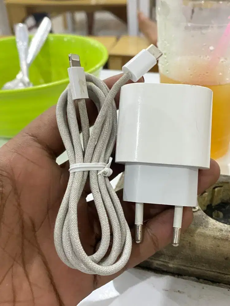 Charger Iphone 20wat C to Lightning nylon Fastcharging