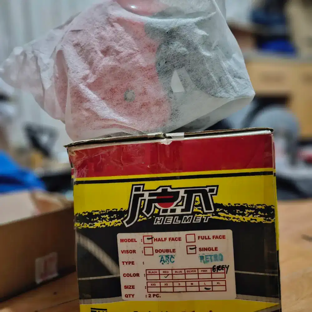 Helm JPN merah all size