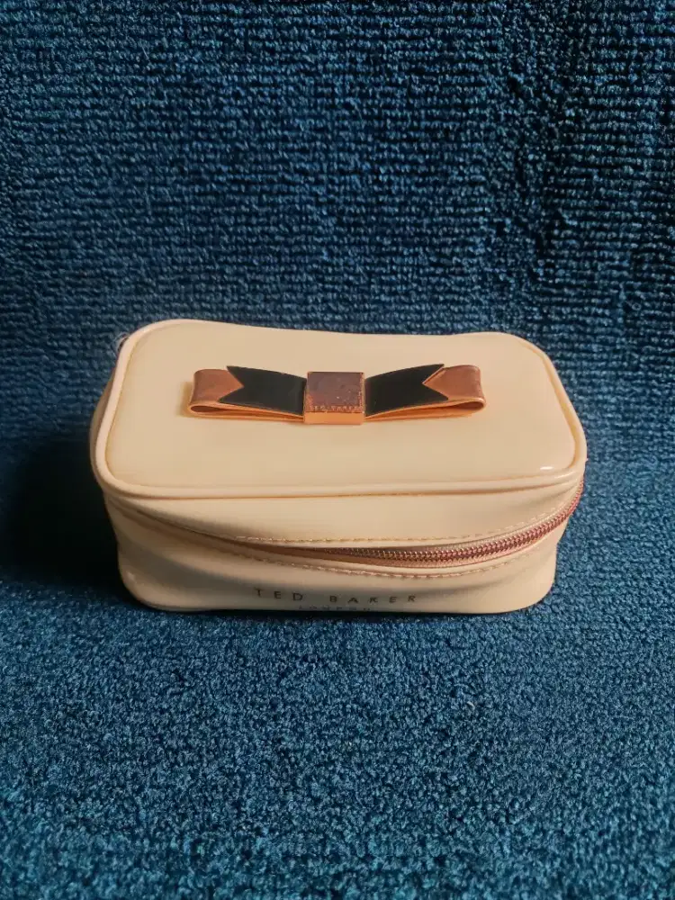 Ted Beker  Jewellery  Cas Box