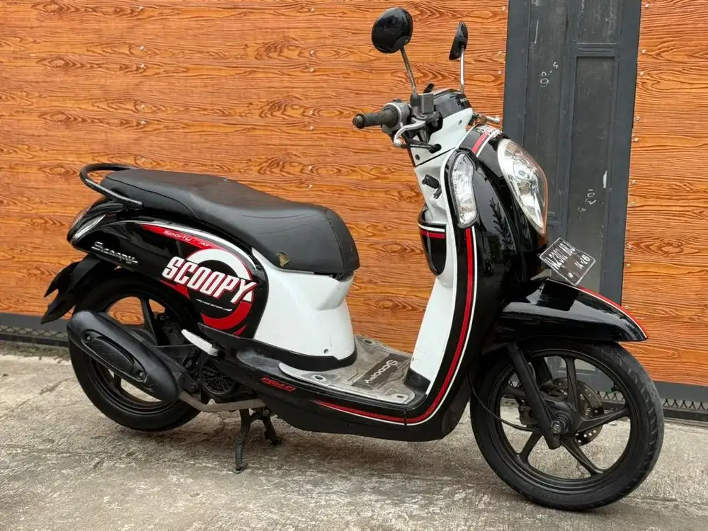 Honda scoopy 2016 plat w lengkap