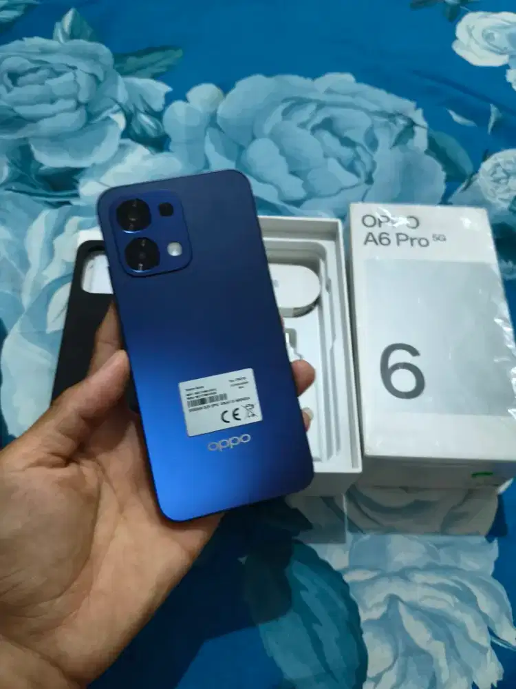 Oppo A6 pro 5G blue 8/256 baru 1 bln