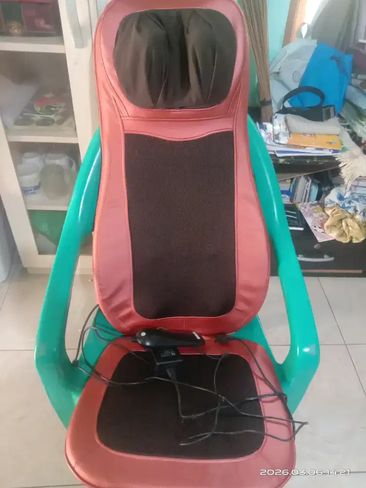 Alat reflexsi pijit imprared penghangat otot