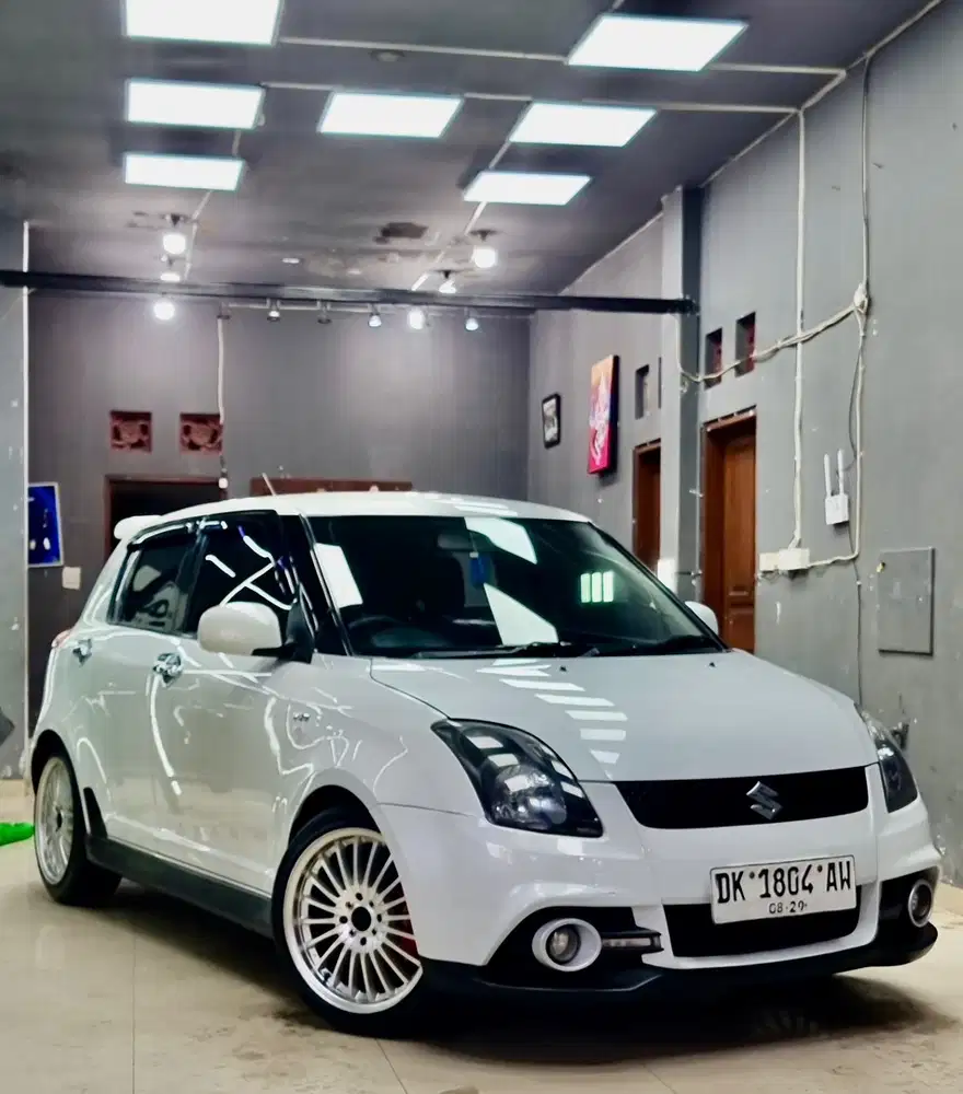 Suzuki Swift 2011 Bensin