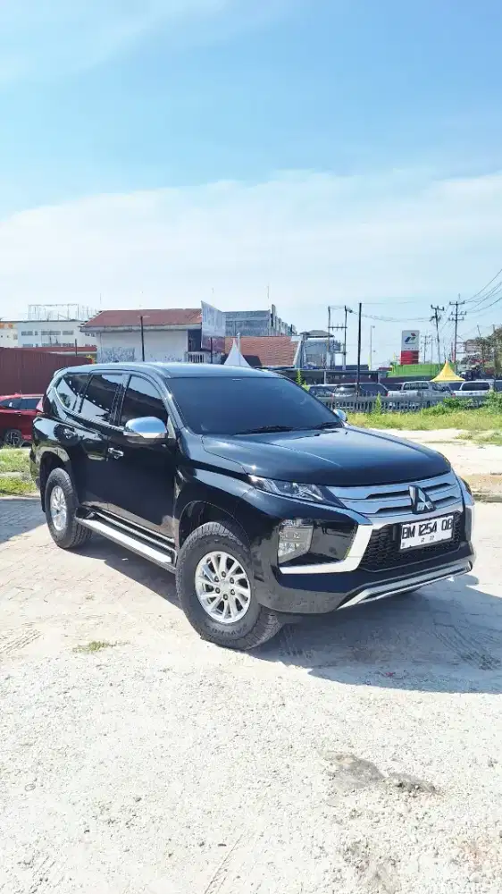 Mitsubishi Pajero Sport GLX 4x4 Tahun 2022
Manual Transmission