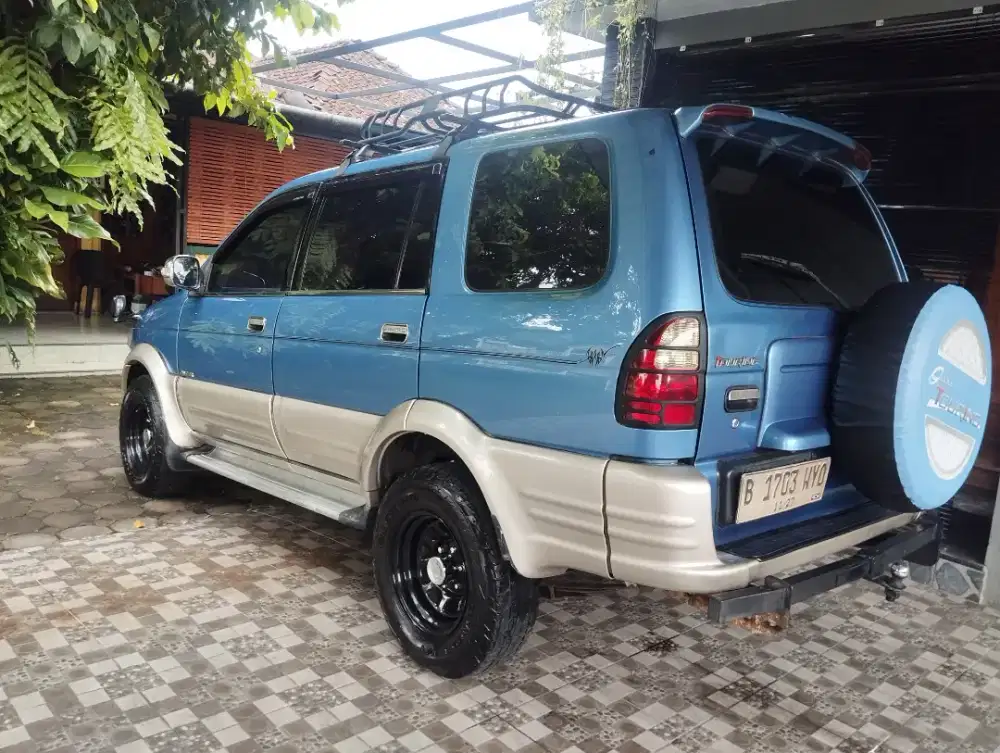 Panther touring manual 2003