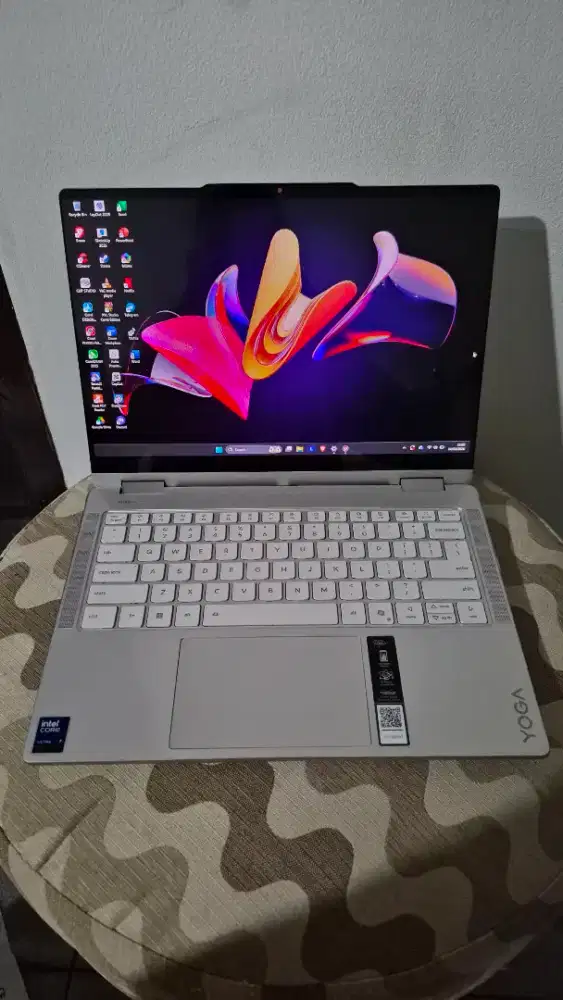 Lenovo Yoga 7 ( 2 in 1 )