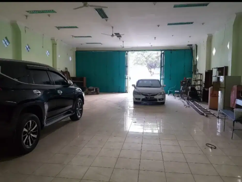 Sewa Tempat Usaha 3 Lt Strategis Jalan Raya Sultan Agung  Bekasi Barat