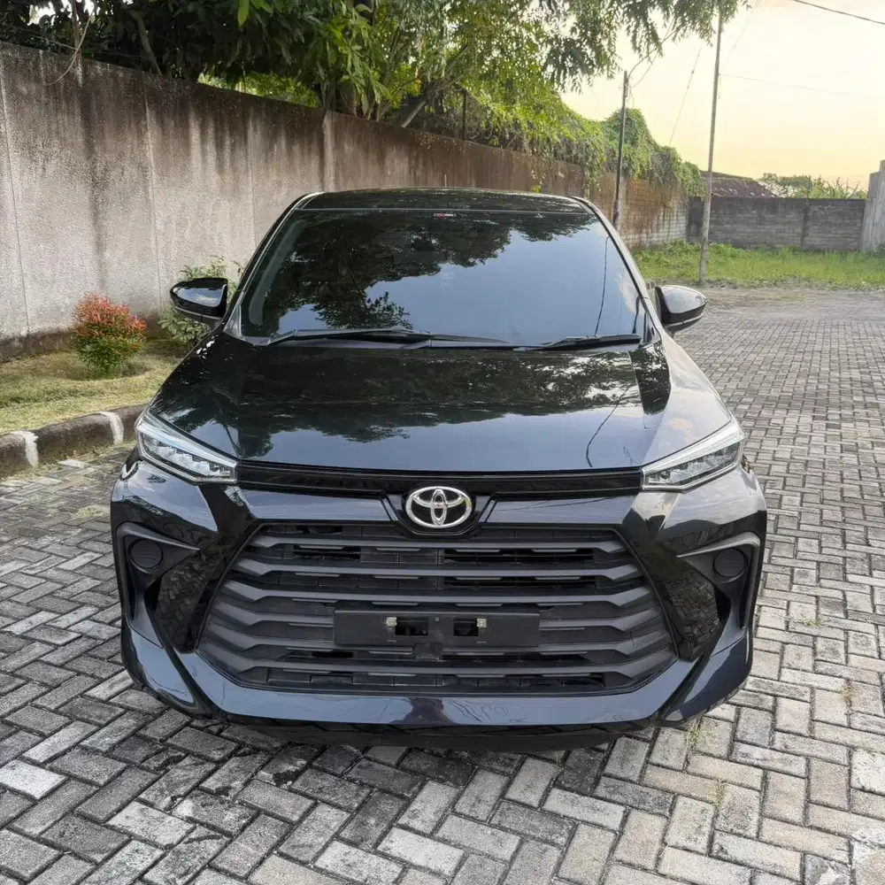 Avanza E 2024 Hitam